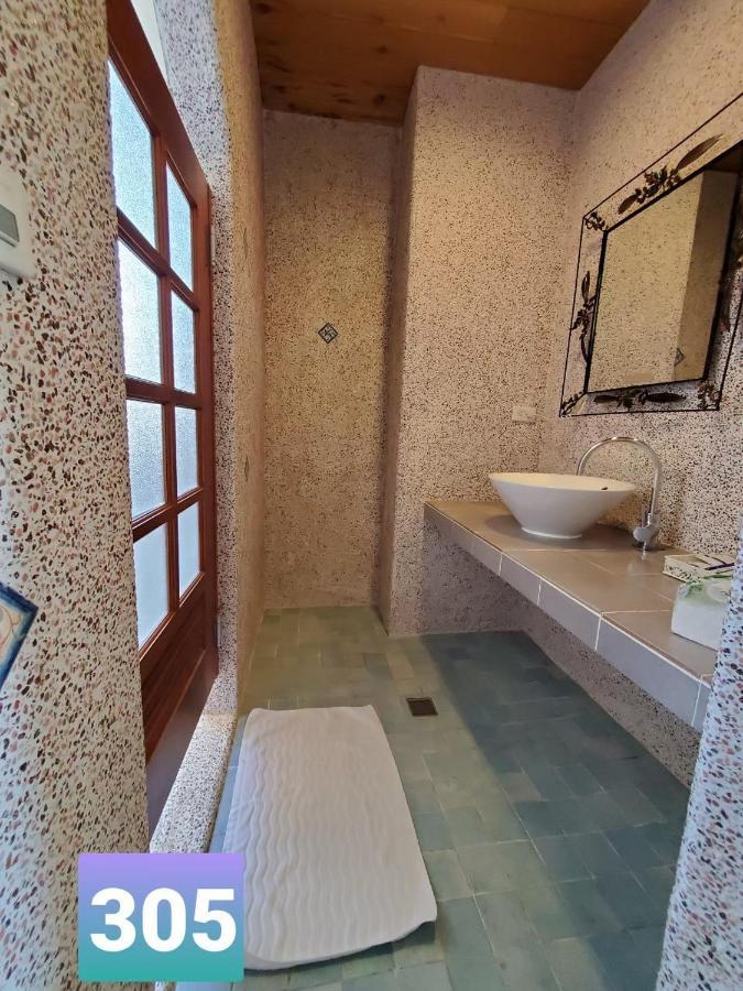 E-Ping Castle Hotel Nanwan Extérieur photo